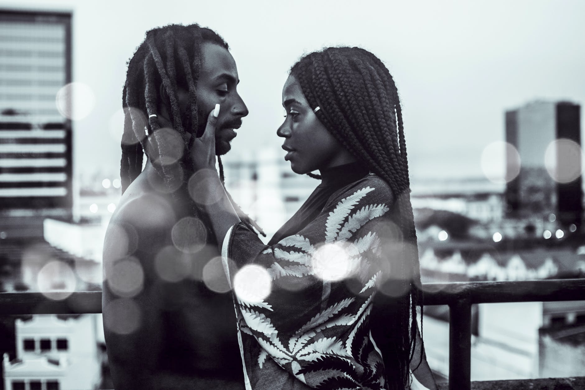 WHAT DOES IT TAKE TO ASK A LADY OUT PROPERLY?