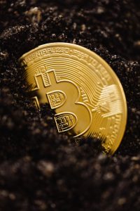 Why Are Crypto Traders Trading FOMO? 2 Crypto Traders Trading FOMO