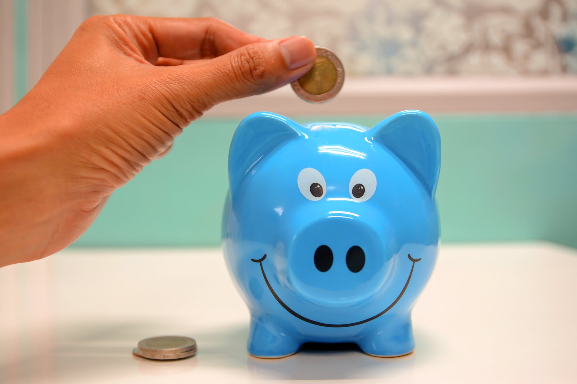 Strategies for Saving Money as a Gen Z College Student