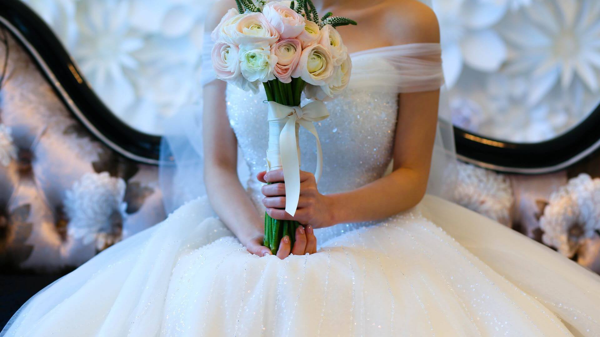 How to Choose A Wedding Dress for Your Shape 2 How to Choose A Wedding Dress for Your Shape