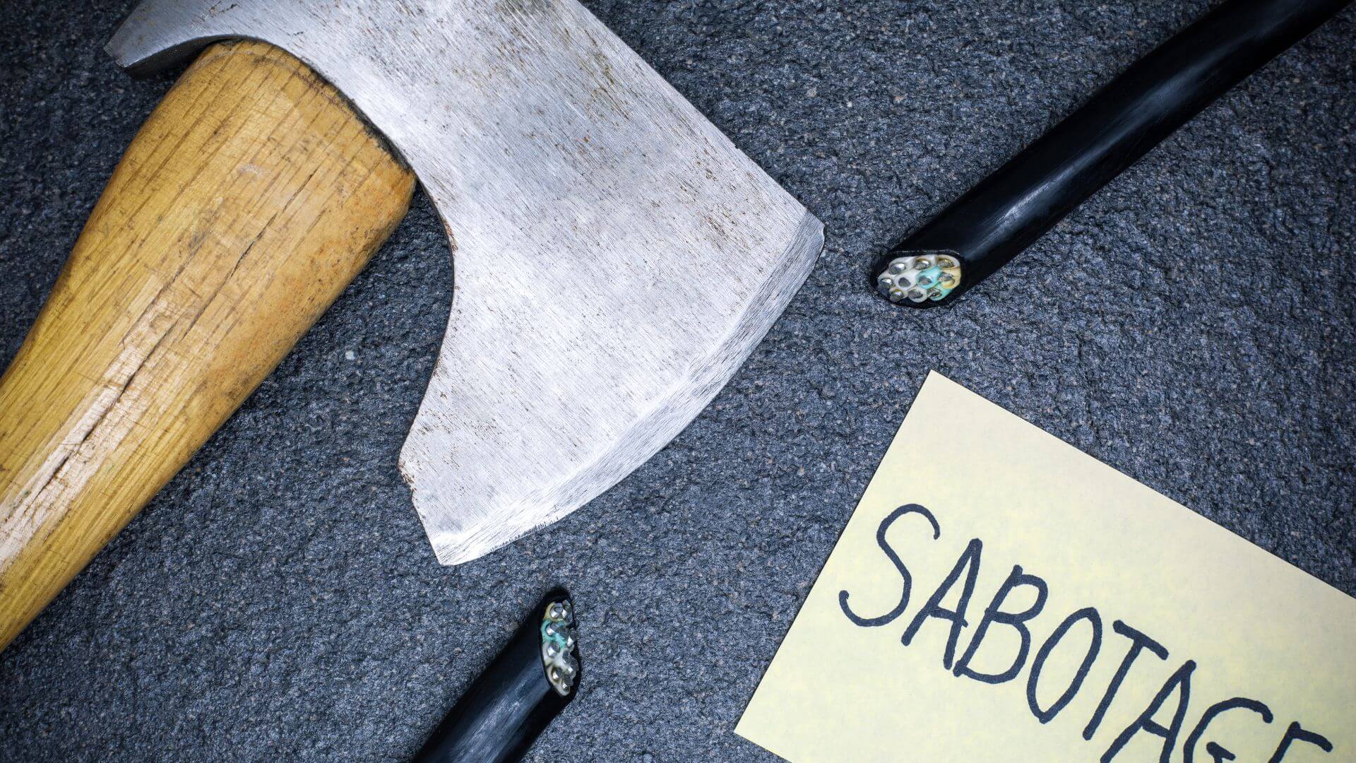 How to Help Someone Who Self-Sabotages 4 How to Help Someone Who Self-Sabotages