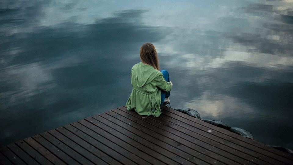 WHAT CAUSES DEPRESSION? 4 WHAT CAUSES DEPRESSION?