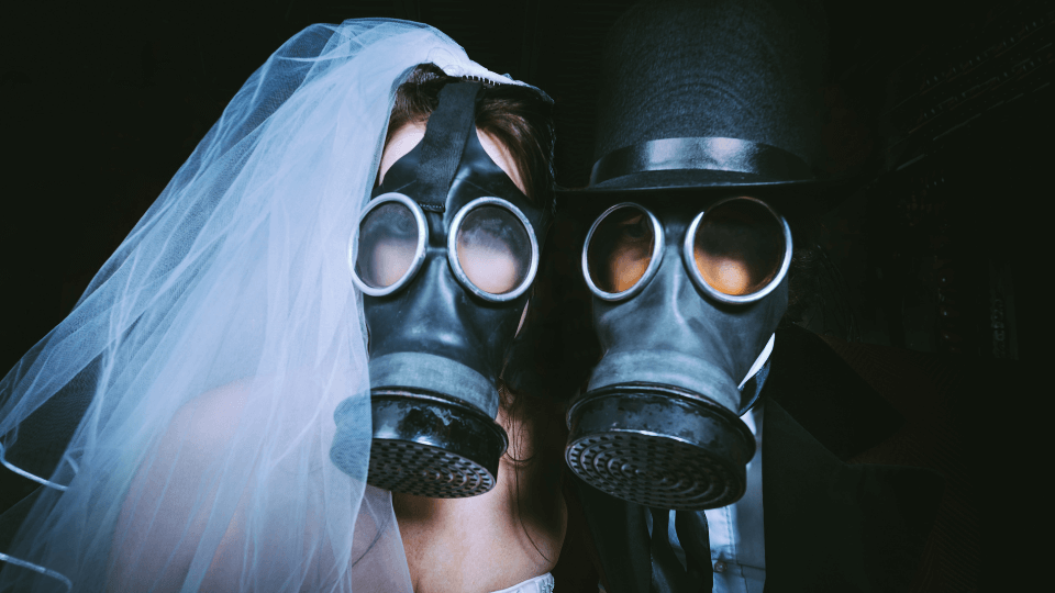 WHEN DO YOU KNOW YOUR RELATIONSHIP IS TOXIC? 4 WHEN DO YOU KNOW YOUR RELATIONSHIP IS TOXIC?