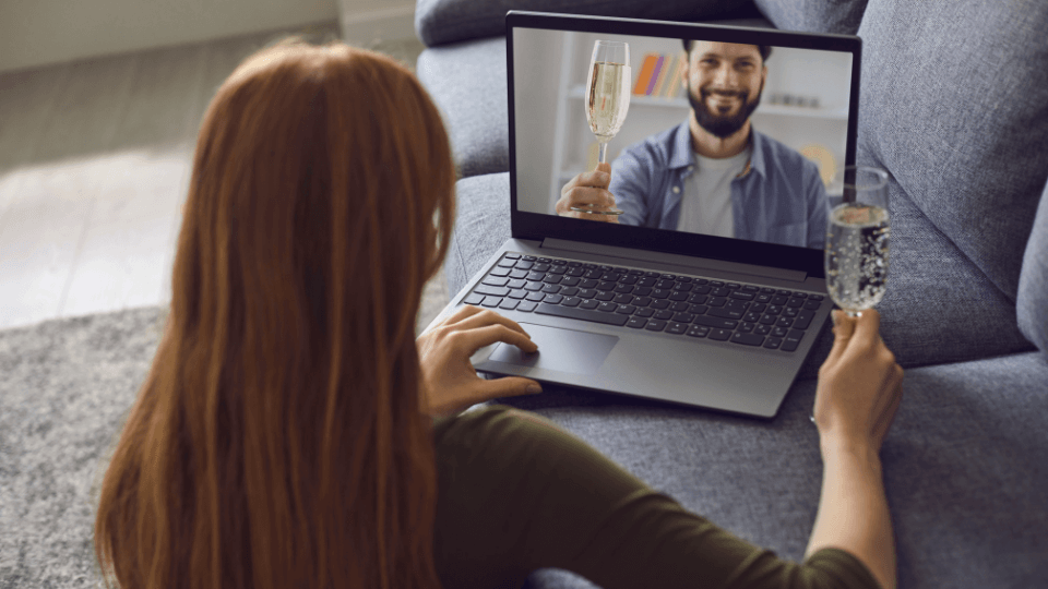 Devices For Long-Distance Relationships
