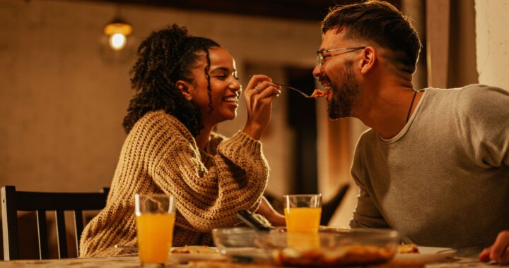 Signs Your Relationship Is Thriving