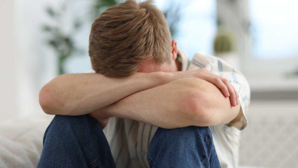 How To Deal With an Insecure Man 2 How To Deal With an Insecure Man
